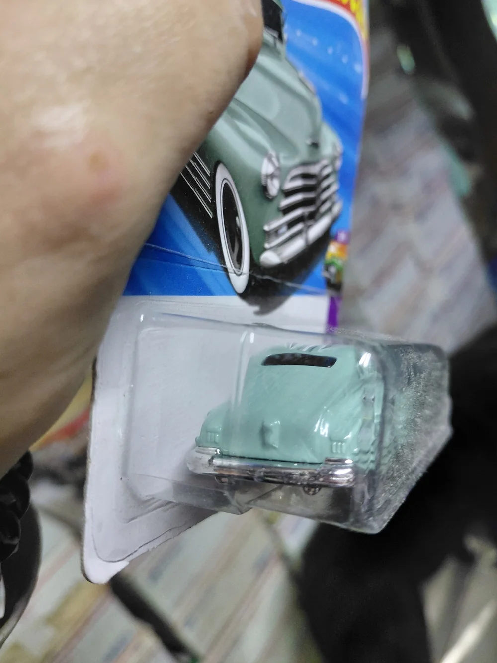 is the Hot Wheels '47 Chevy Fleetline in turquoise/green from the Layin' Low ser